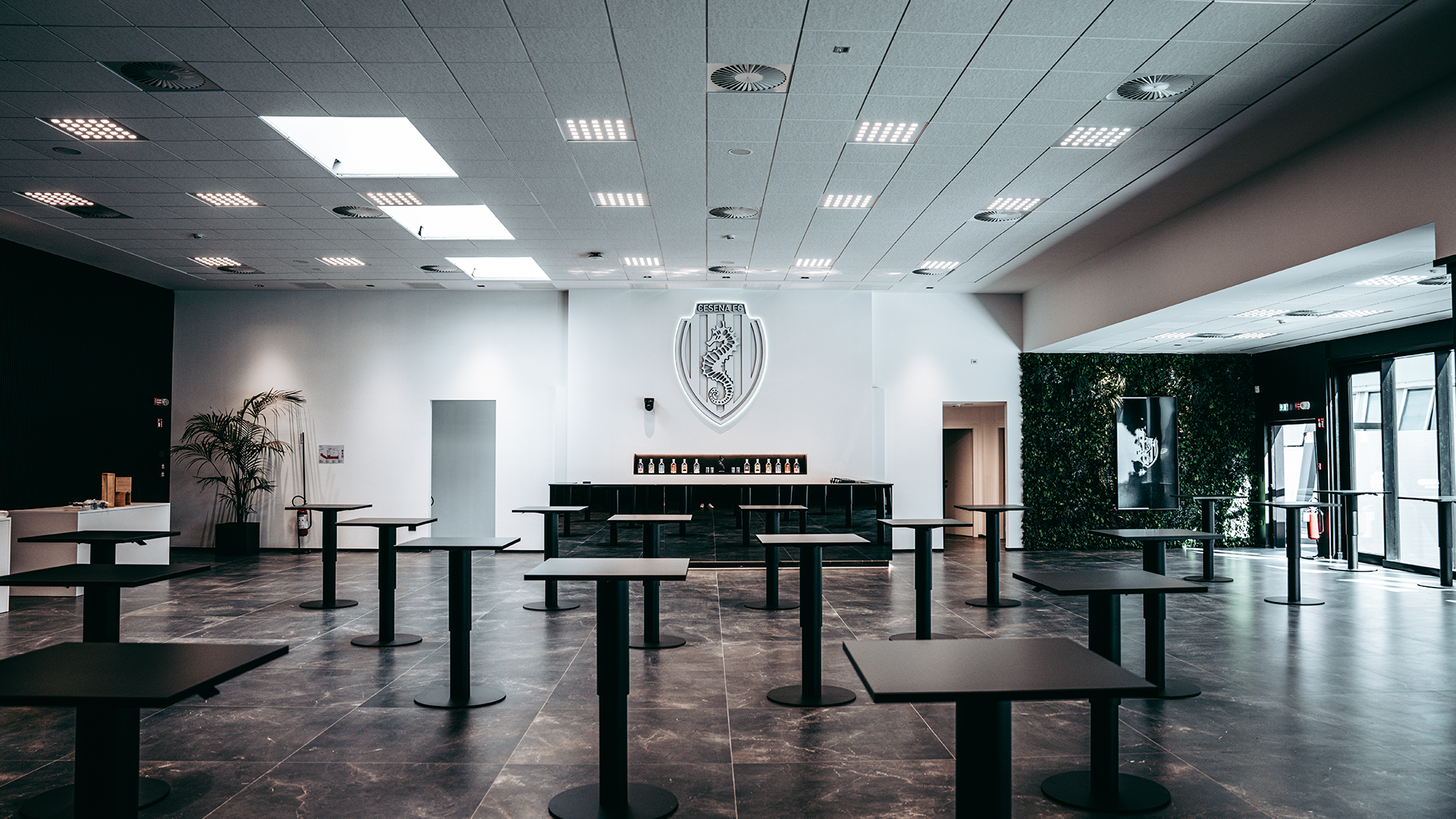 Lighting e control nella Pages Lounge del Cesena Calcio